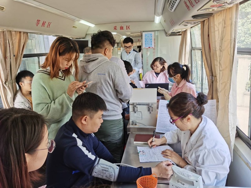血的傳遞，心的聯(lián)誼